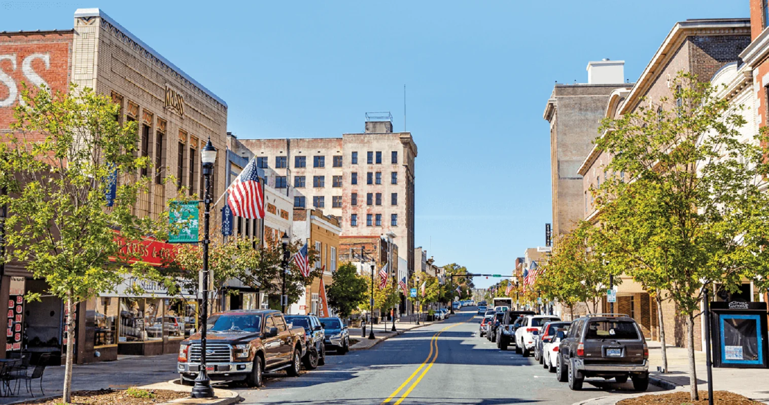 JAN2020-downtown-gastonia-north-carolina-guide-charlesharris.png