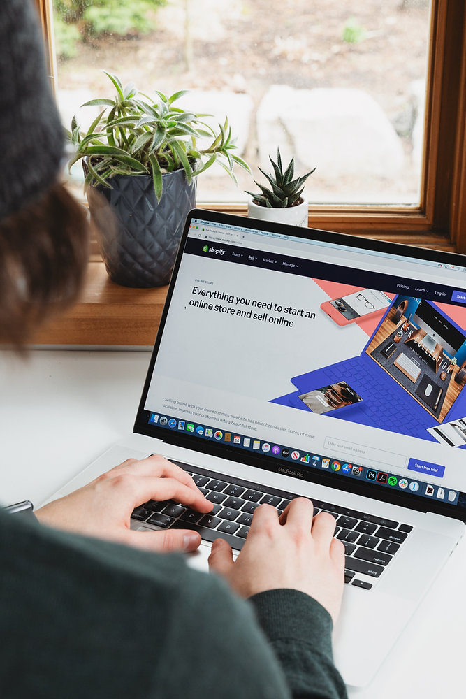 Managing Your Online Reputation: A Must-Know Guide